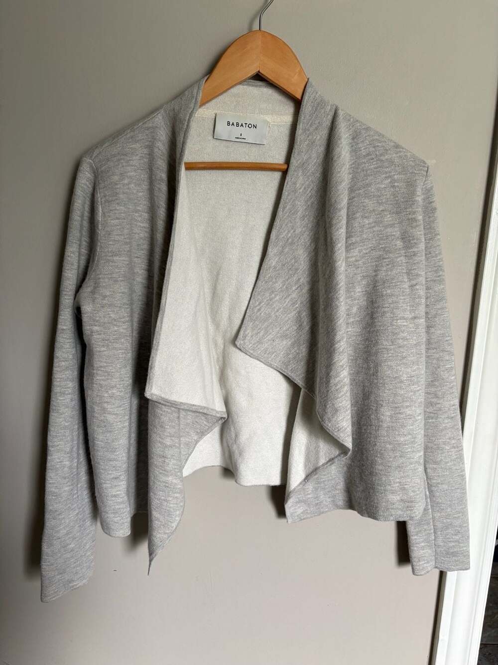 Babaton Open Front Cropped Waterfall Cardigan Sweater Grey Size S